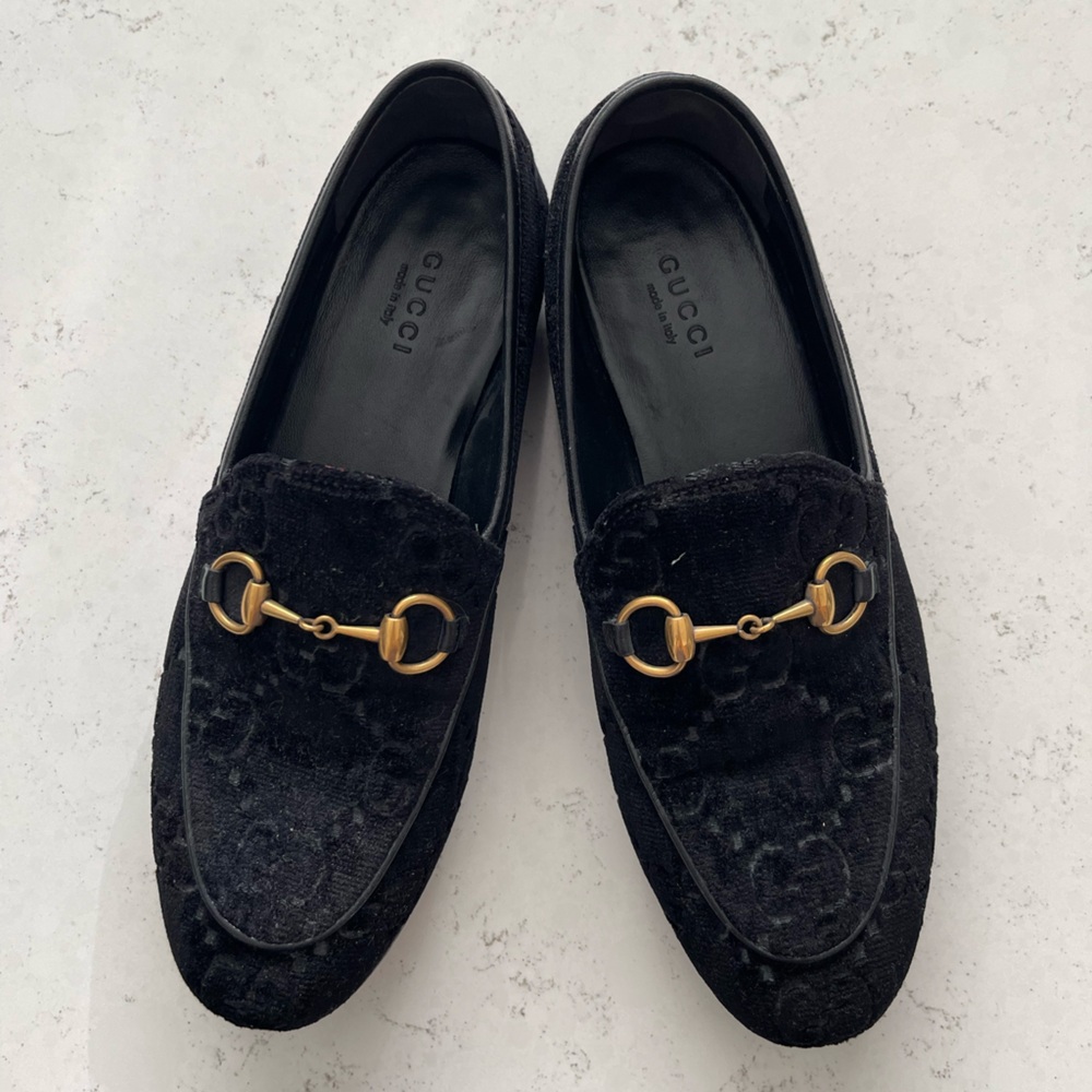 Gucci Jordan Loafer - Black Velvet with gold Hardware - Size 36